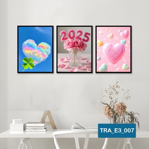 Bộ 3 tranh cô gái hiện đại TRA_E3_007
