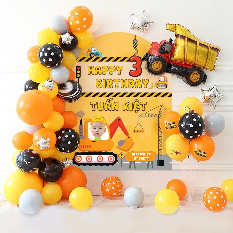 Trang trí sinh nhật chủ đề xe ô tô máy xúc cho bé trai