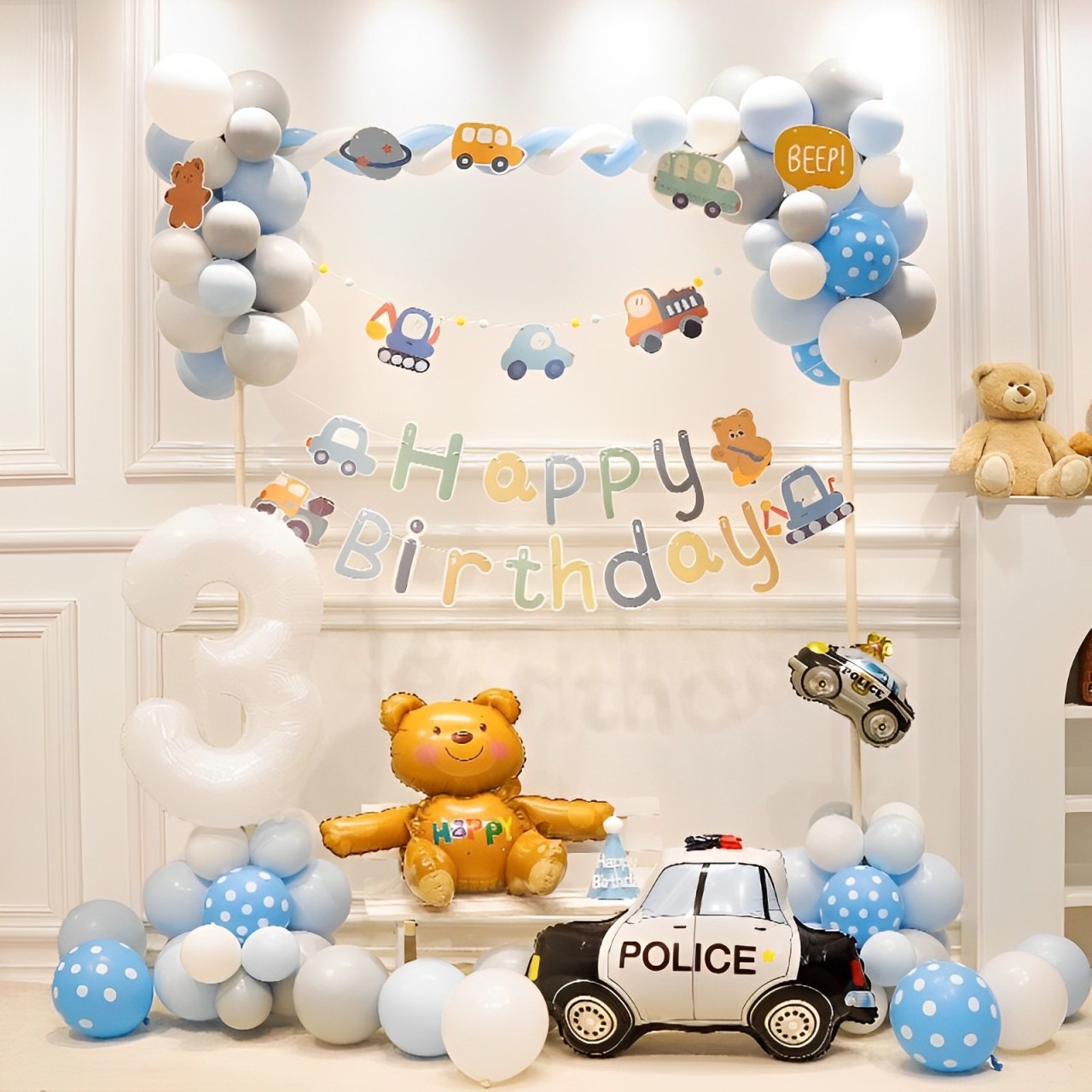 Ưu điểm nổi bật của trang trí sinh nhật có khung dễ làm tiện lợi cho bé